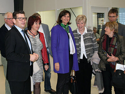 Bayerns statsminister Ilse Aigner besöker ept GmbH